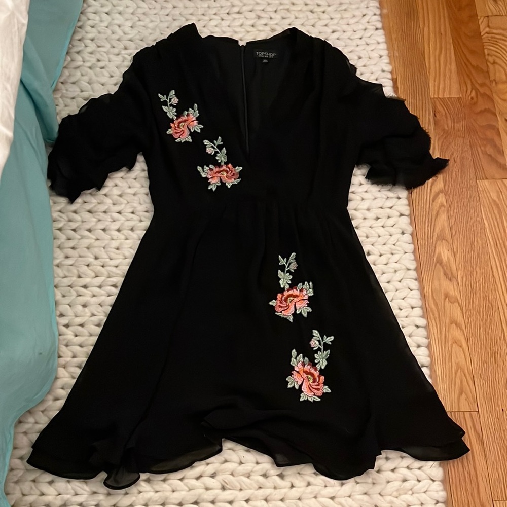 Topshop Black Mini V-Neck Dress with Flower Detailing and Ruffle Sleeves